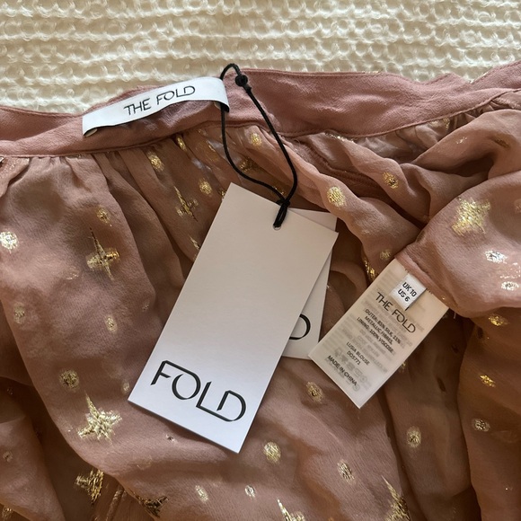 The Fold London Lusia Fil Coupe Blouse Mauve Pink Gold Metallic Moon Stars M NWT - Picture 6 of 6